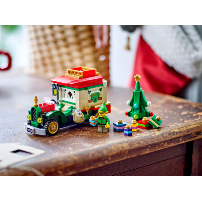 Конструктор Lego Iconic Вантажівка Санти (40746) фото №5