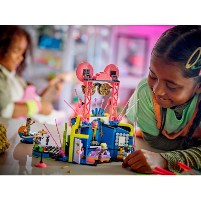 Конструктор Lego Friends Музичне шоу талантів Хартлейк-Сіті 669 деталей (42616) фото №12