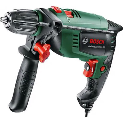 Дрель Bosch UniversalImpact 700   39 шт насадок, кейс (0.603.131.00A)