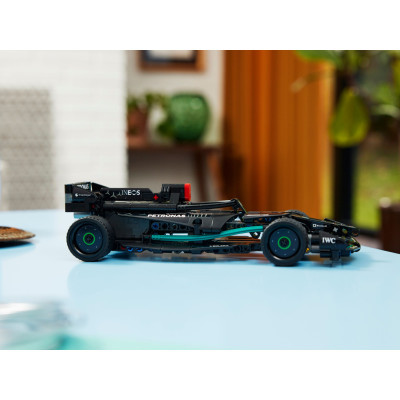 Конструктор Lego Technic Mercedes-AMG F1 W14 E Performance Pull-Back 240 деталей (42165) фото №8