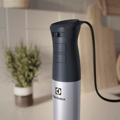 Блендер Electrolux E5HB2-8SS фото №6