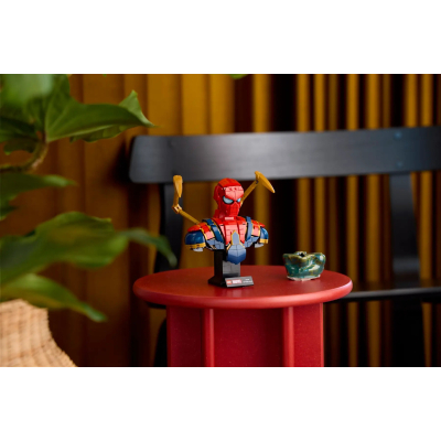 Конструктор Lego Super Heroes Погруддя Залізної Людини-Павука (76326) фото №12
