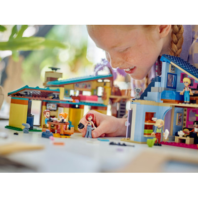 Конструктор Lego Friends Родинні будинки Оллі й Пейслі 1126 деталей (42620) фото №10