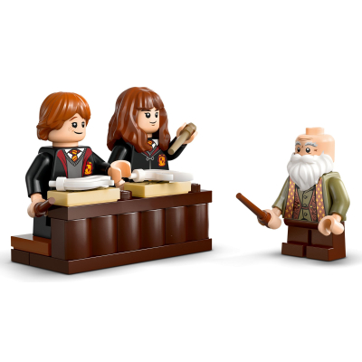 Конструктор Lego Harry Potter Замок Гоґвортс: урок чарів (76442) фото №4