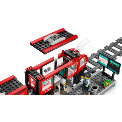 Конструктор Lego City Трамвай і вокзал у центрі міста 811 деталей (60423) фото №5