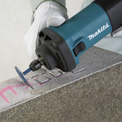 Угловая шлифовальная машина Makita GD0602 фото №2