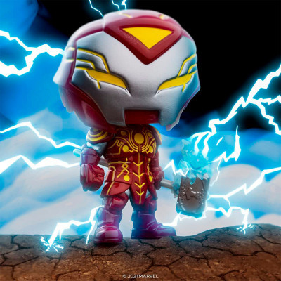Іграшкова фігурка Funko Pop Месники: Спотворення нескінченності – Залізний молот (52005) фото №3
