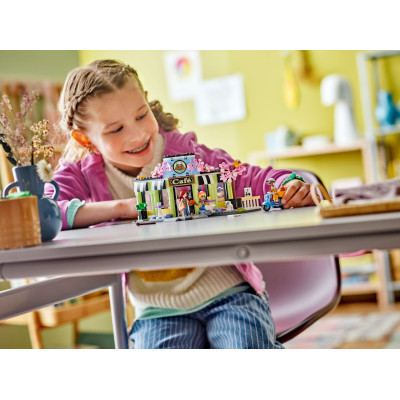 Конструктор Lego Friends Кав'ярня Хартлейк-Сіті (42618) фото №9