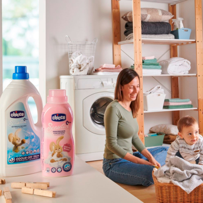 Кондиціонер для білизни Chicco Sensitive Delicate Flowers смягчитель тканей 750 мл (8058664122462) фото №2