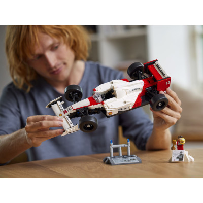 Конструктор Lego Icons McLaren MP4/4 і Айртон Сенна (10330) фото №11