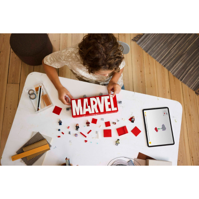 Конструктор Lego Super Heroes Логотип і мініфігурки MARVEL (76313) фото №8