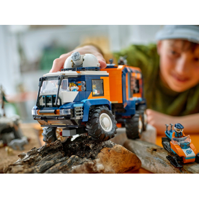 Конструктор Lego City Арктична дослідна вантажівка з науковою лабораторією (60471) фото №10