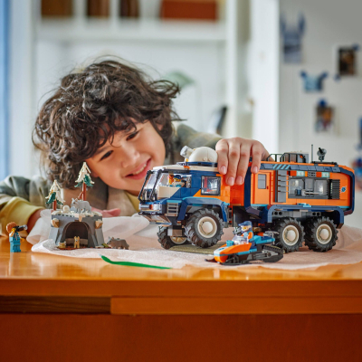 Конструктор Lego City Арктична дослідна вантажівка з науковою лабораторією (60471) фото №9