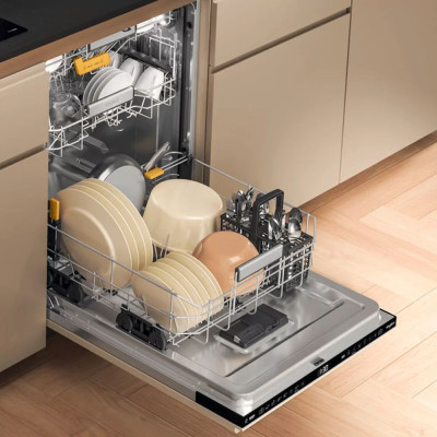 Посудомойная машина Whirlpool W8IHF58TU фото №7