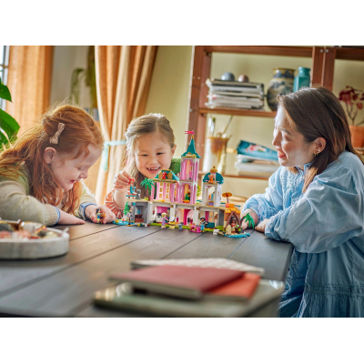 Конструктор Lego Disney Замок принцеси та королівські улюбленці (43267) фото №11