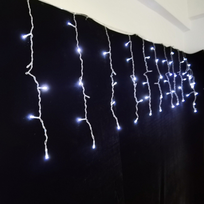 Гірлянда Novogod`ko бахрома 83 LED, холодный белый, 3*0,6 м, мерцание (973779)