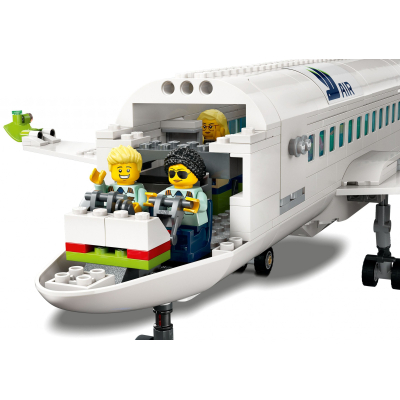 Конструктор Lego City Пасажирський літак 913 деталей (60367) фото №6