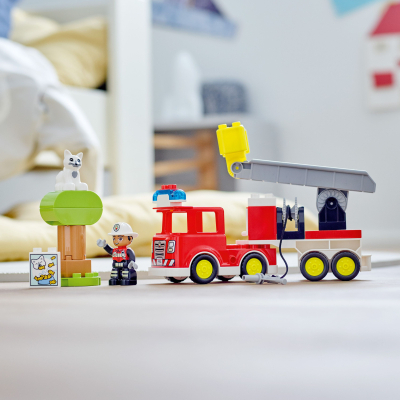 Конструктор Lego DUPLO Town Пожежна машина 21 деталь (10969) фото №4