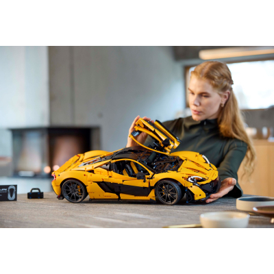 Конструктор Lego Technic McLaren P1 3893 деталі (42172) фото №8