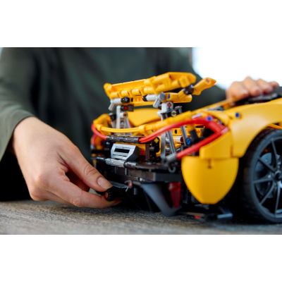 Конструктор Lego Technic McLaren P1 3893 деталі (42172) фото №9