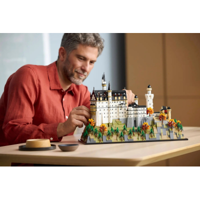 Конструктор Lego Architecture Замок Нойшванштайн (21063) фото №10
