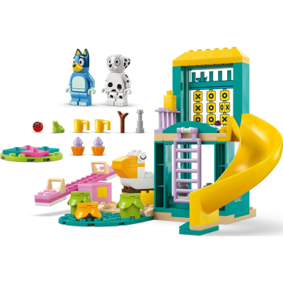 Конструктор Lego Bluey Веселощі з Блуї та Хлоєю на ігровому майданчику (11201) фото №4