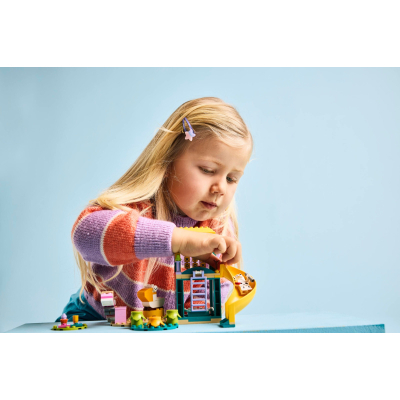 Конструктор Lego Bluey Веселощі з Блуї та Хлоєю на ігровому майданчику (11201) фото №9
