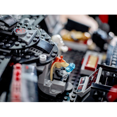Конструктор Lego Star Wars Темний сокіл (75389) фото №7