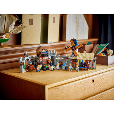 Конструктор Lego Creator Середньовічний замок із лицарем на коні (31168) фото №11