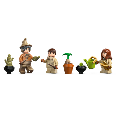 Конструктор Lego Harry Potter Замок Хогвартс: урок гербології (76445) фото №6