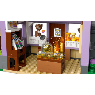 Конструктор Lego Friends Будиночок і квітник бджолярів (42669) фото №6