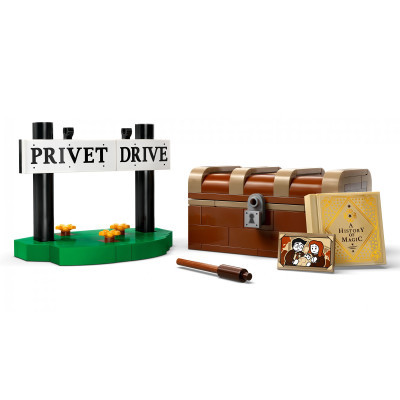 Конструктор Lego Harry Potter Гедвіґа на Тисовій вулиці, 4 337 деталей (76425) фото №3