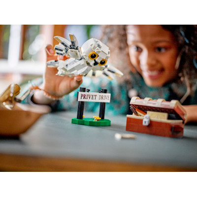 Конструктор Lego Harry Potter Гедвіґа на Тисовій вулиці, 4 337 деталей (76425) фото №9